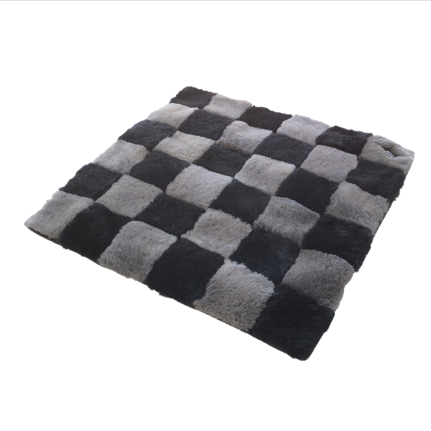 CHECKERBOARD SHEEPSKIN MATS