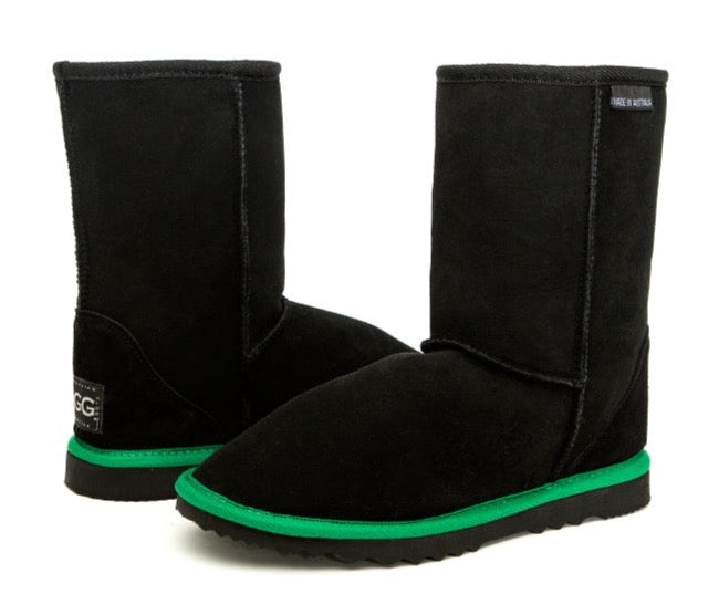 WOMEN'S BLACK WITH A TWIST BOOTS