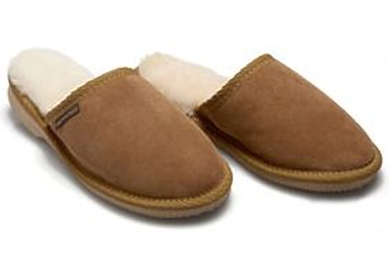 WOMEN'S CLASSIC SCUFFS