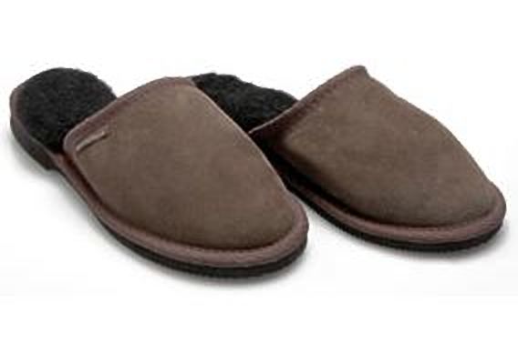 WOMEN'S CLASSIC SCUFFS