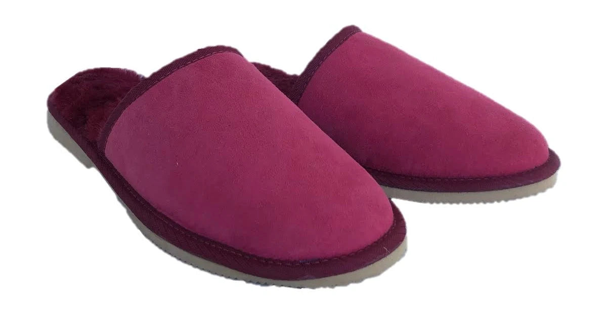 WOMEN'S CLASSIC SCUFFS
