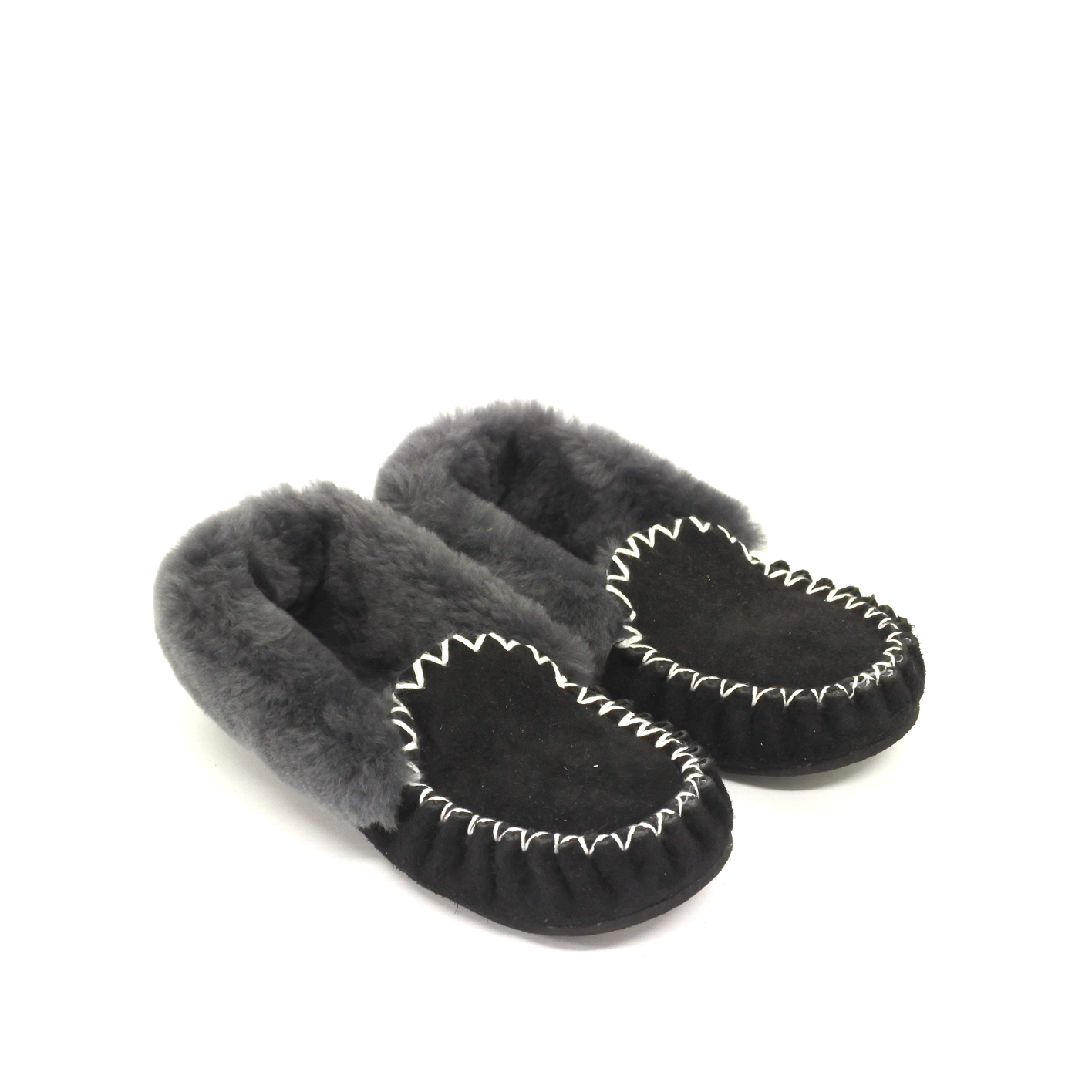 WOMEN S TRADITIONAL MOCCASINS