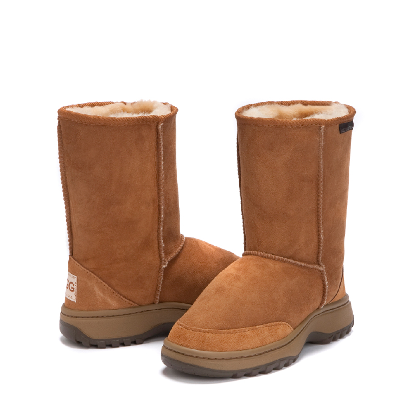 Chestnut colour outdoor ugg boots with durable sole